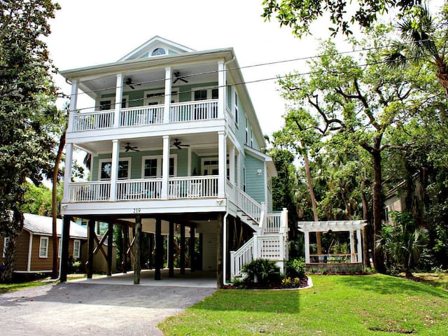 富丽海滩(Folly Beach)的民宿