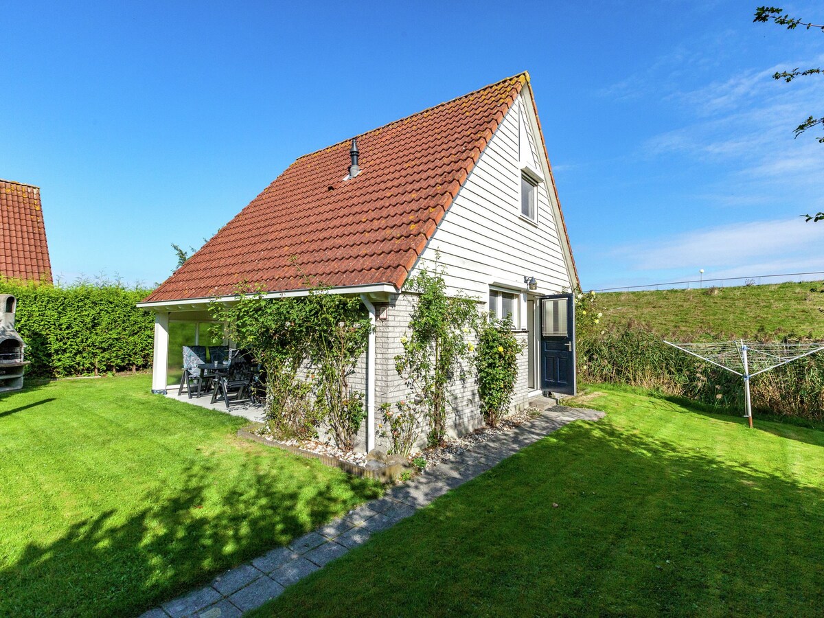 Superb holiday home near the Lauwersmeer