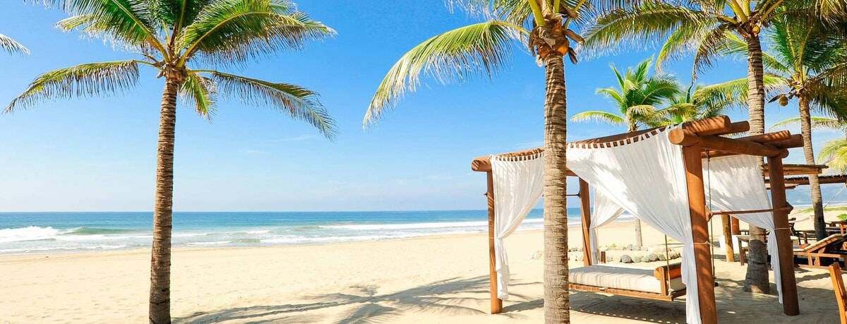 Your Dream Vacation Awaits at Beachfront Villa