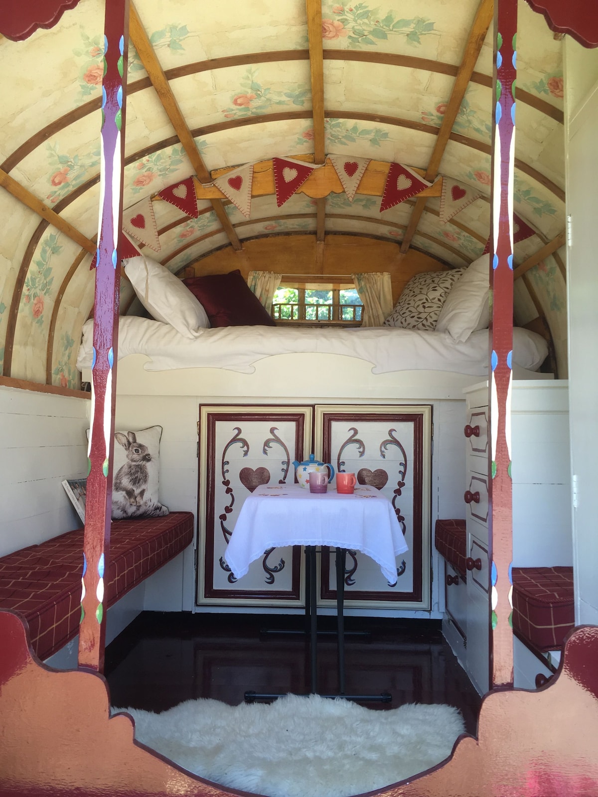 Rosehip Gypsy Caravan