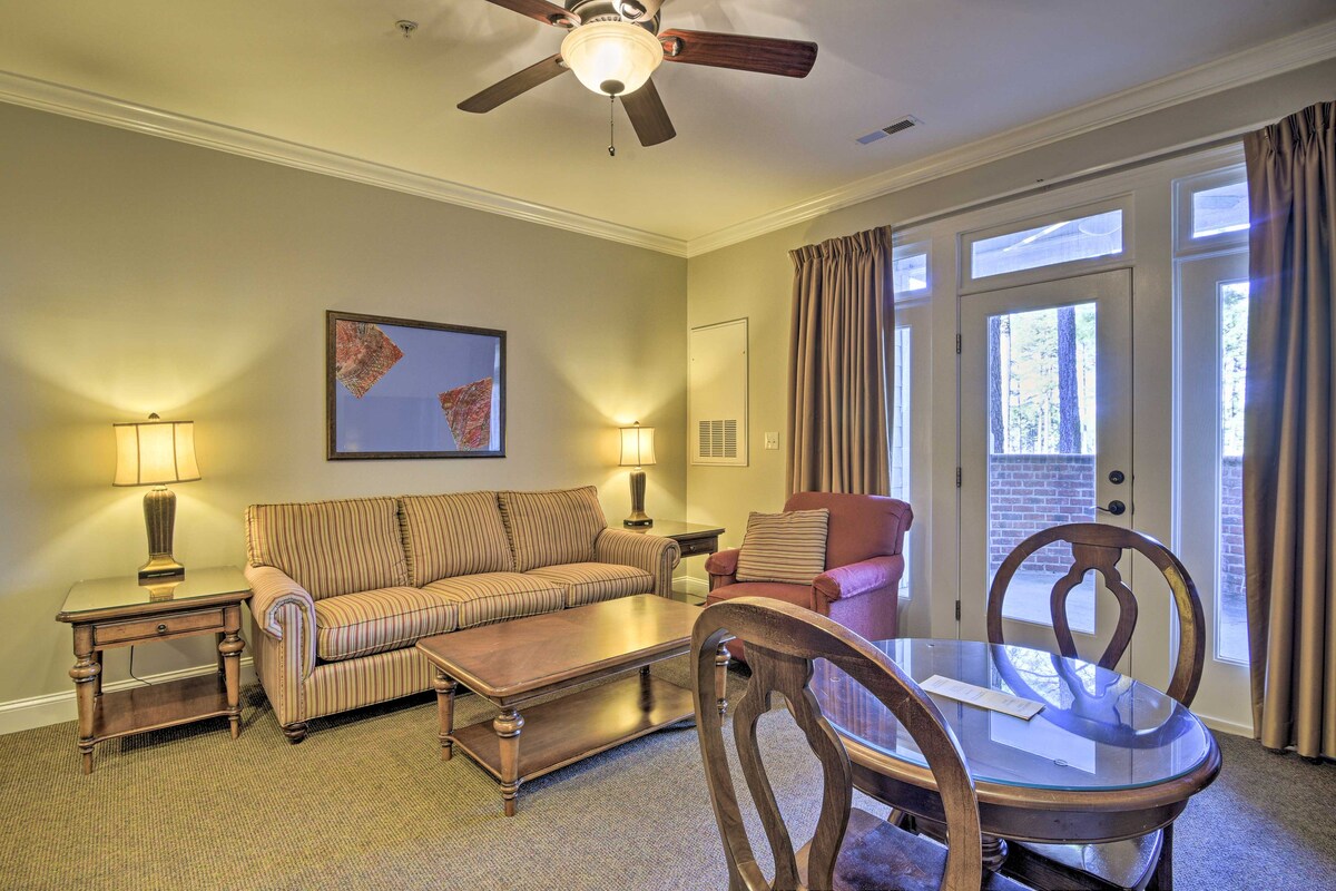 Resort-Style Condo on Golf Course w/ Private Pool!