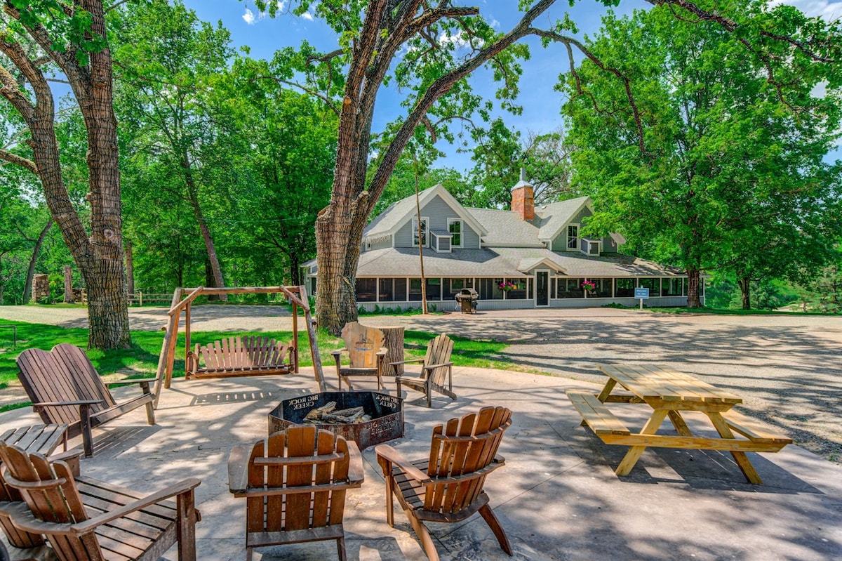 The Massive Clubhouse at Big Rock Creek (980 Acre)