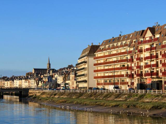 Deauville-Trouville的民宿