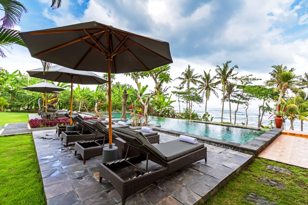 Bali Natha Bungalows Canggu （花园景观）