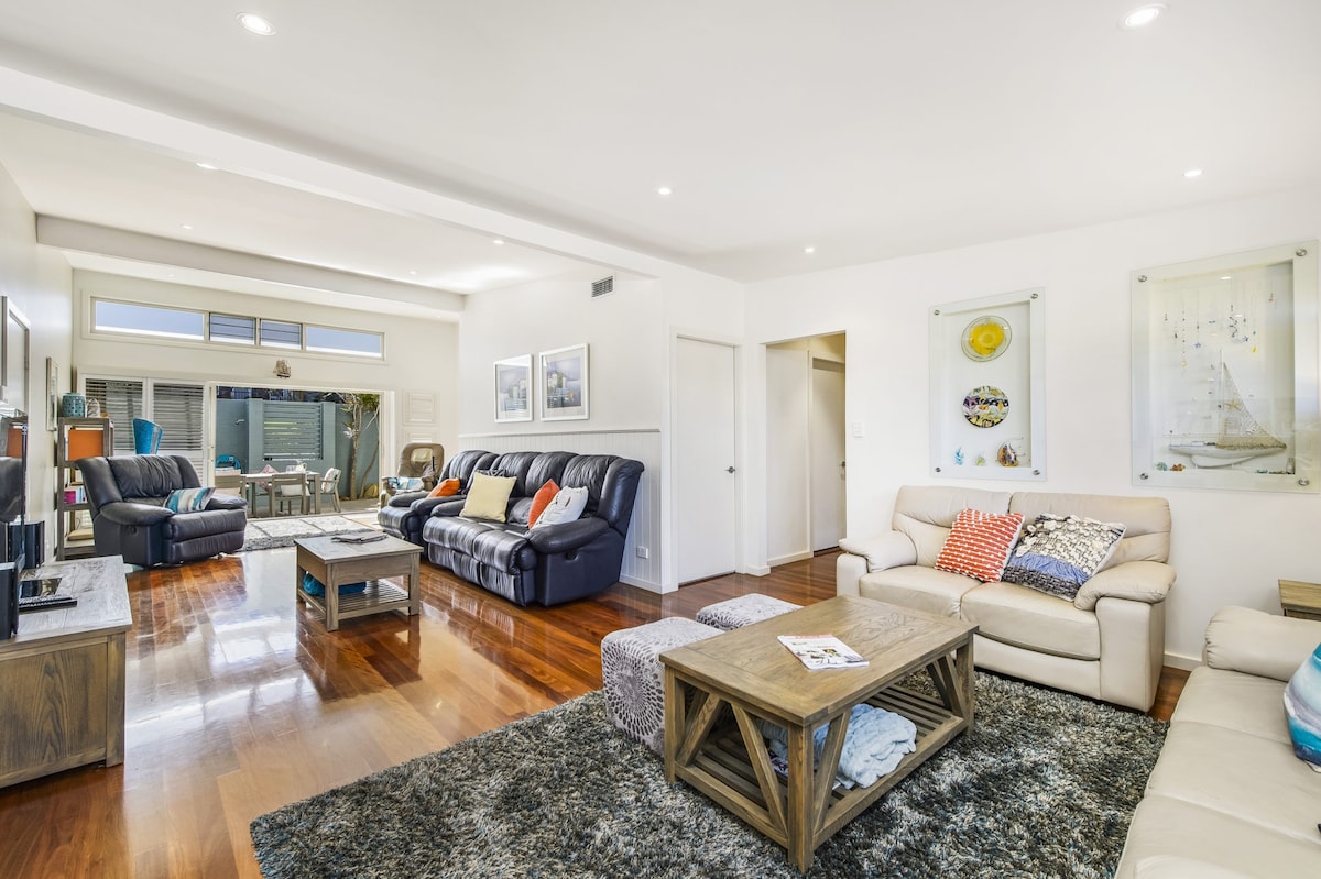 Alamanda Lodge, 6 Elizabeth Street, Port Macquarie