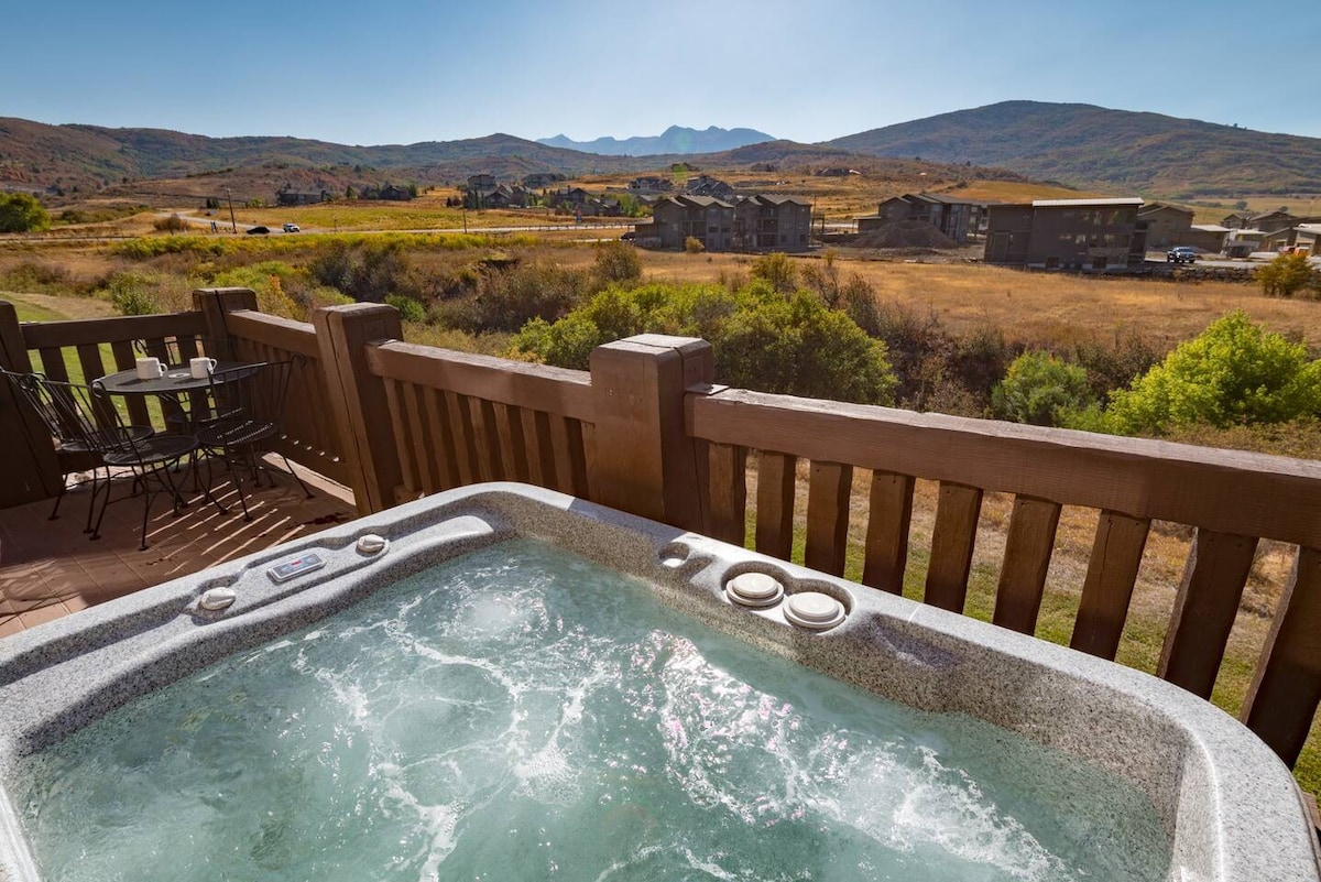 Snowbasin Haven | Hot Tub | Resort Amenities