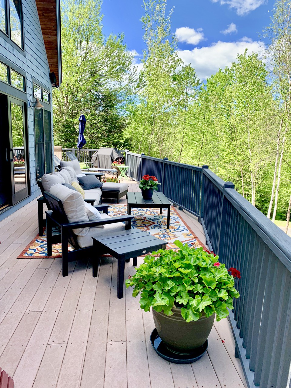 RE53 Beautiful Bretton Woods slopeside home!