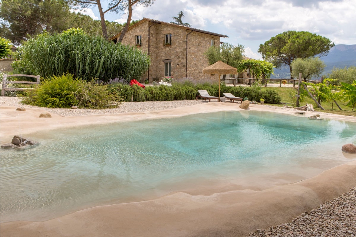 Villa il Segreto别墅，设有绝佳的私人泳池