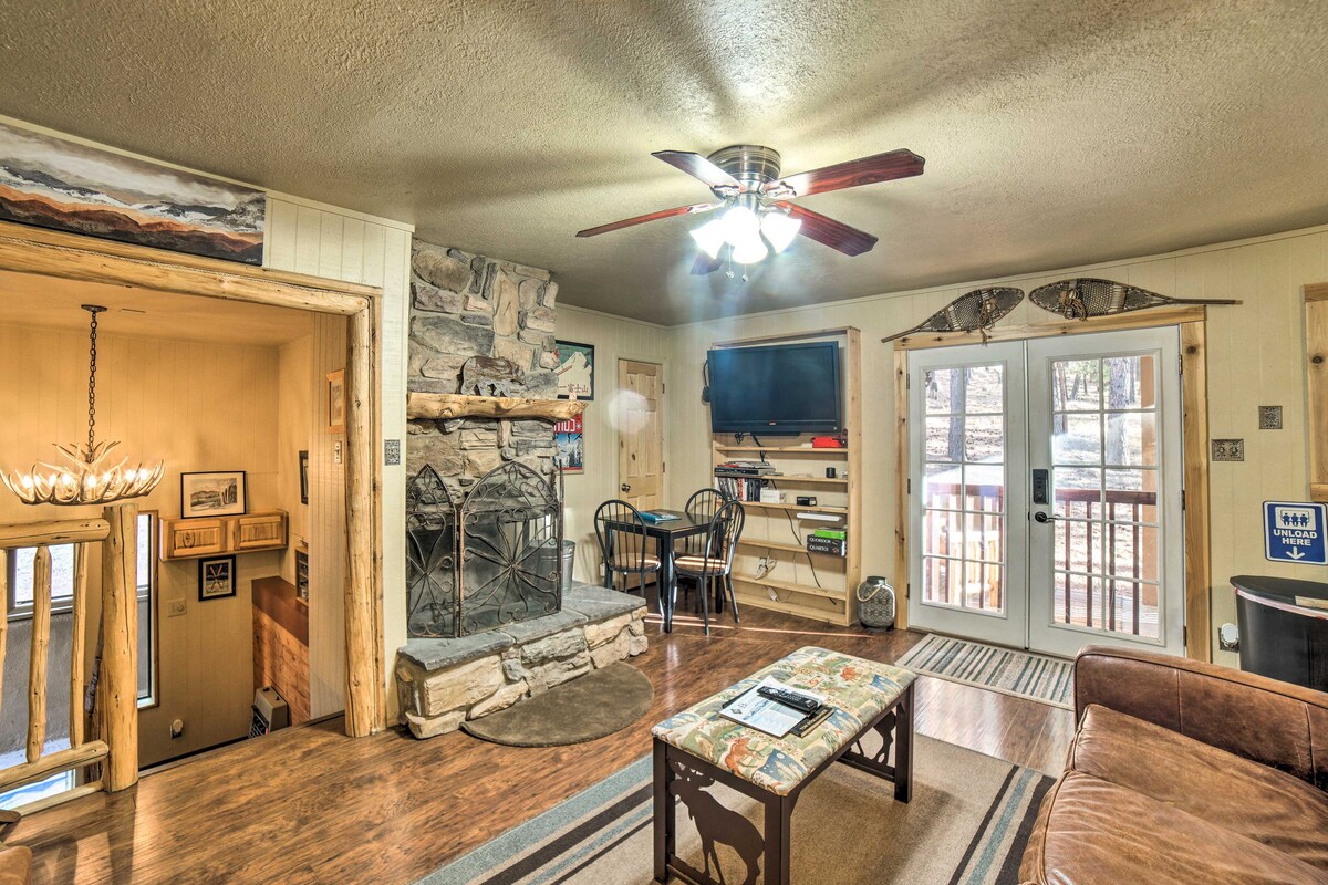 Rustic Condo w/ Patio: Walk to Angel Fire Resort!