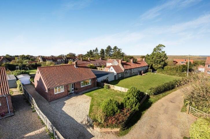 Burnham Overy Staithe的民宿