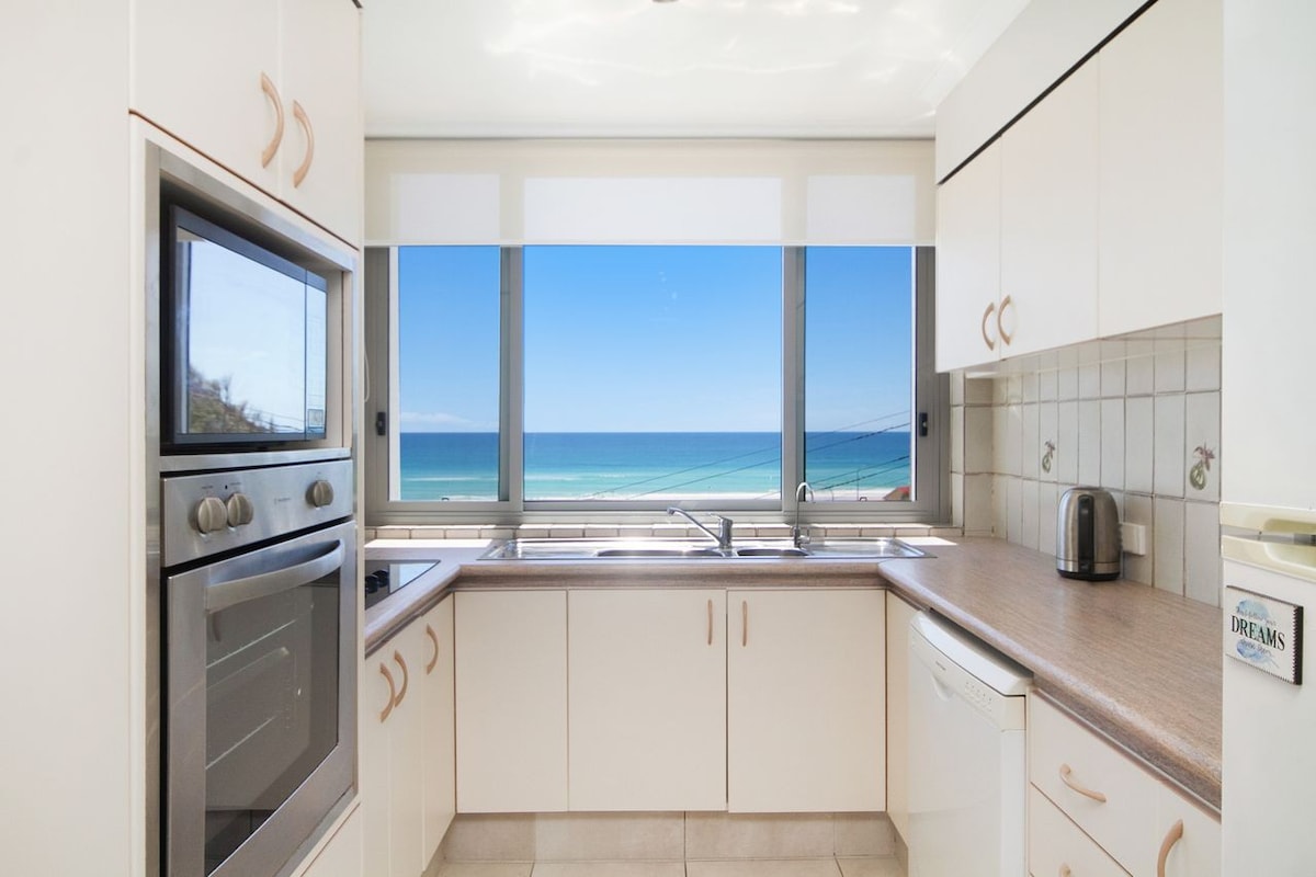 Kirra Gardens 17 - Beachfront