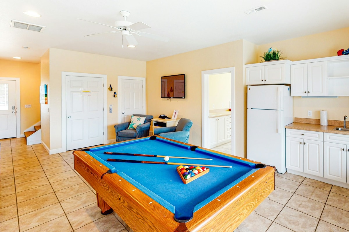 6BR Oceanview | Pool | Hot Tub | Fireplace | AC