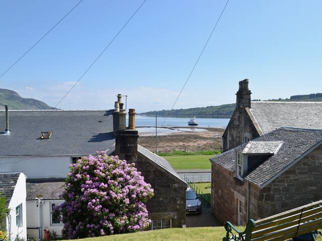 Lamlash, Isle of Arran的民宿