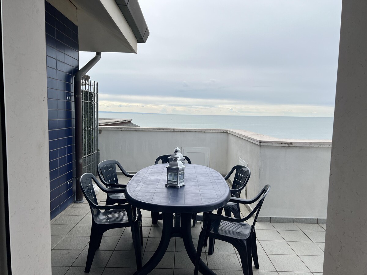 Blu Residence TYPE C - penthouse with sea view