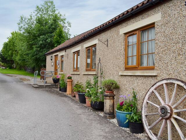 Ebberston, near Scarborough的民宿