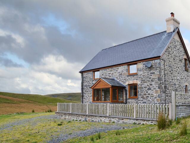 Talybont, near Aberystwyth的民宿