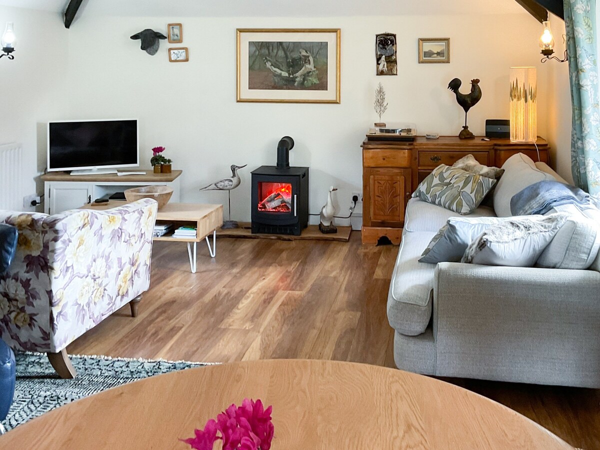 Kielder Cottage - E3533