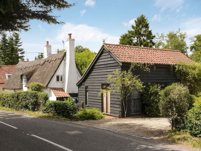 Sternfield, near Aldeburgh的民宿