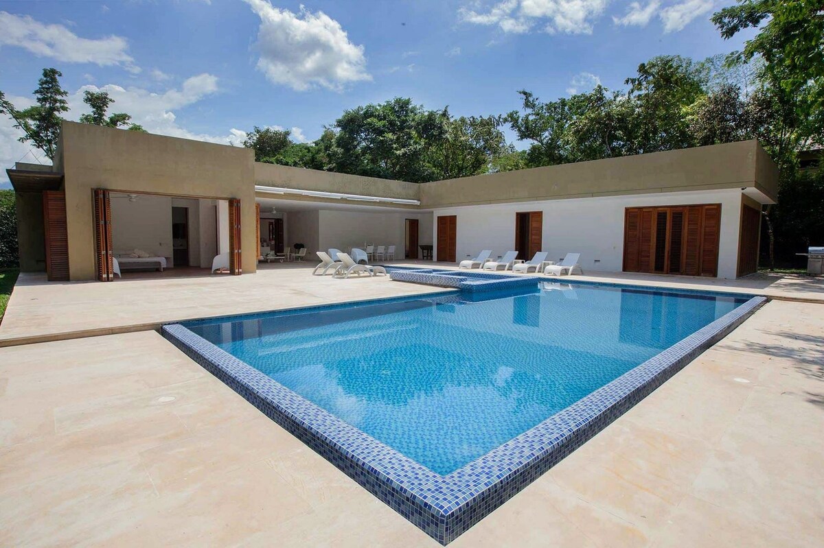 Anp002 -美丽的别墅，带泳池，位于Anapoima