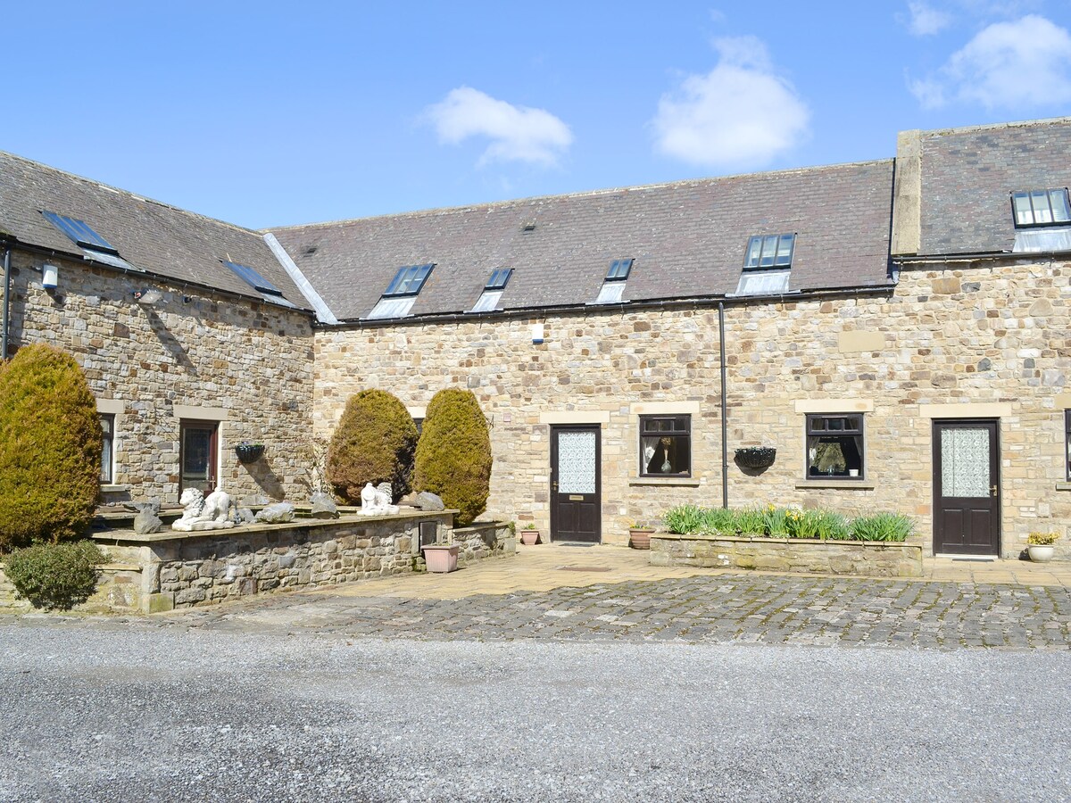 The Old Byre - 24970
