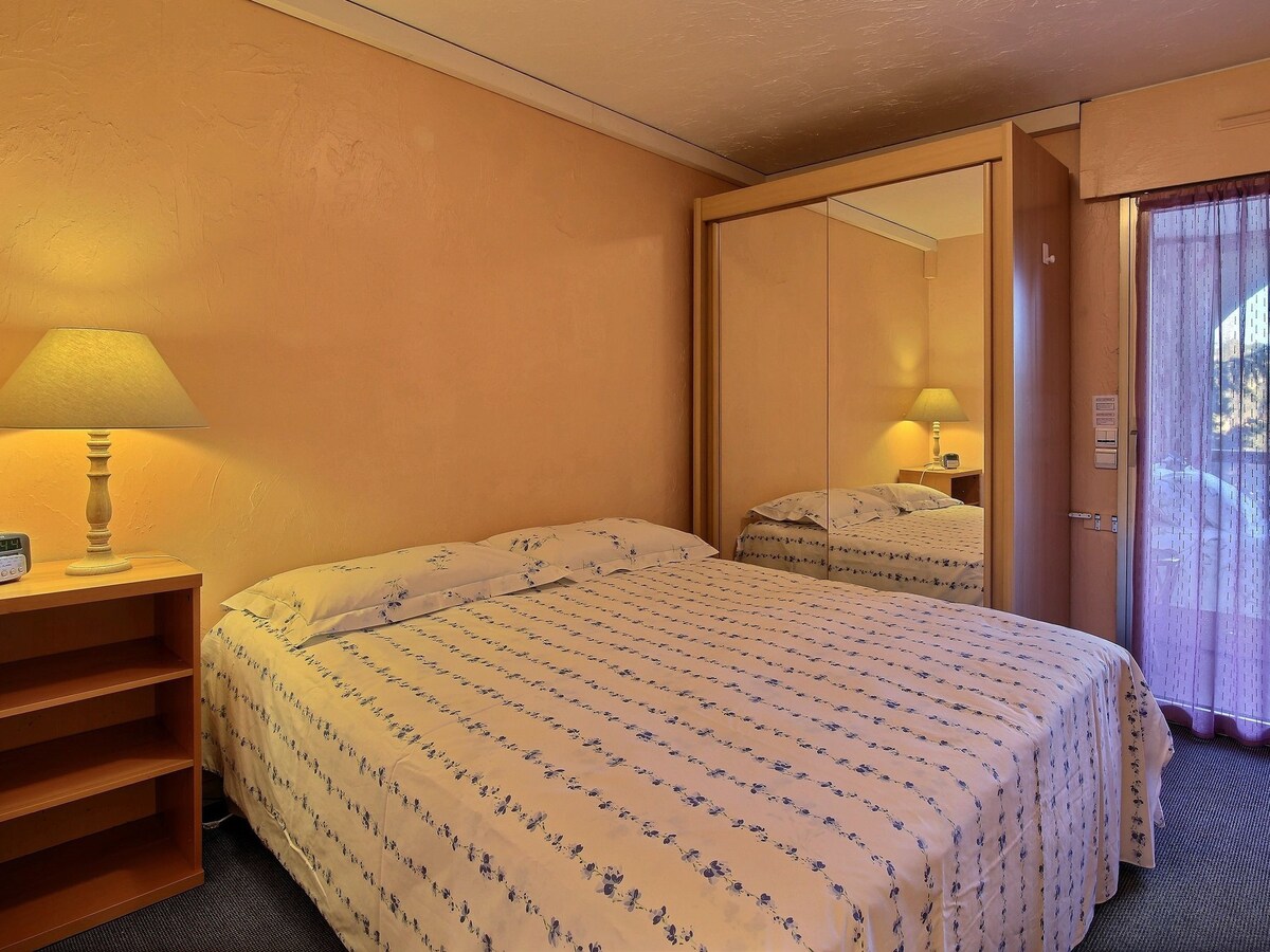 公寓2间卧室， 54平方米à Mougins ， 5张床上用品，攀登