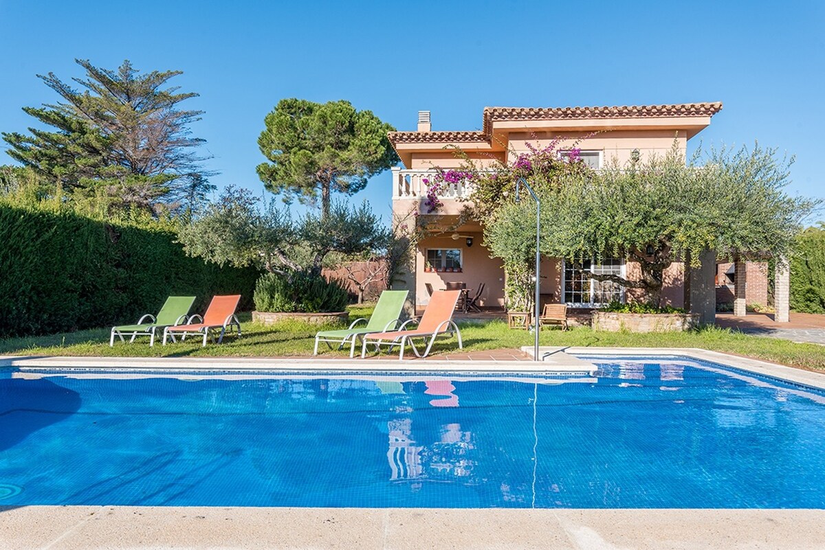 Villa Monet con piscina privada y wifi gratis
