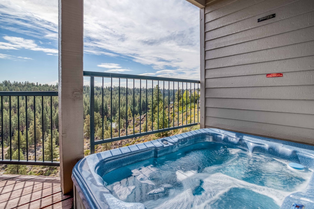 RR424AB-River View-3 Bedroom Mt Bachelor Condo