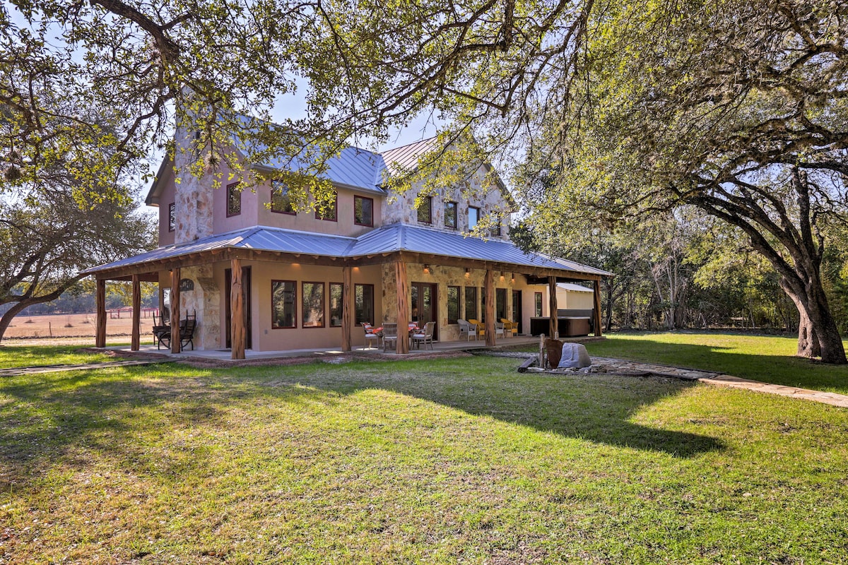 Riverfront Blanco Home w/ Shaded Porch + Hot Tub