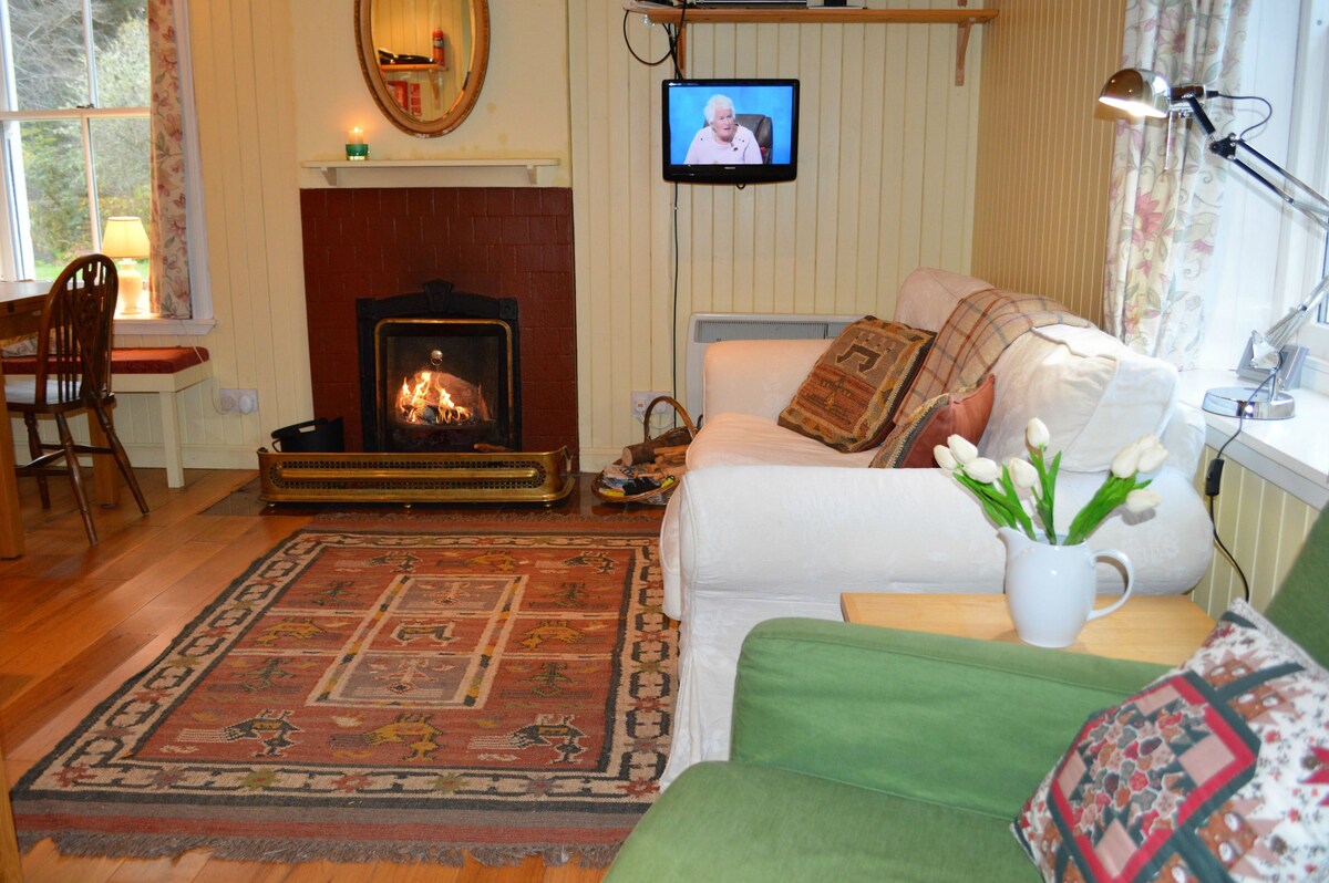 Glenbranter  Cottage, peaceful, romantic,