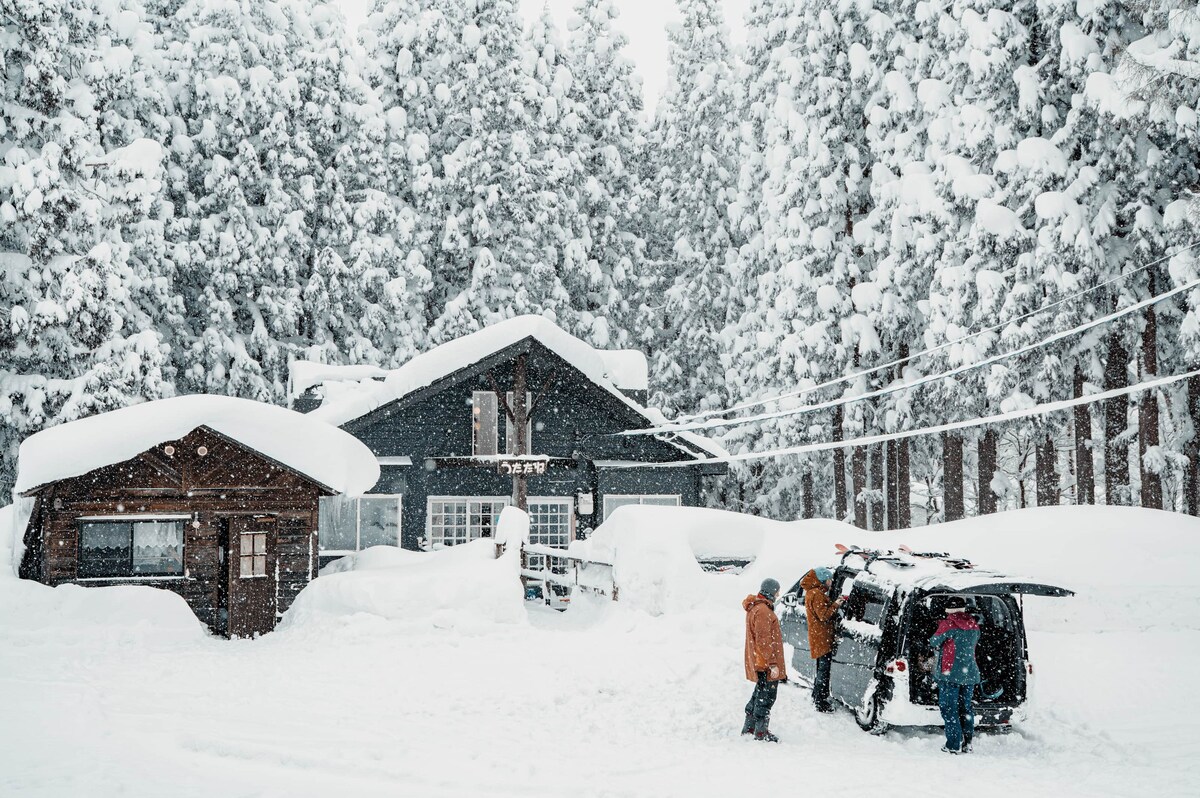 Mountain Hut Myoko -标准双人套房208