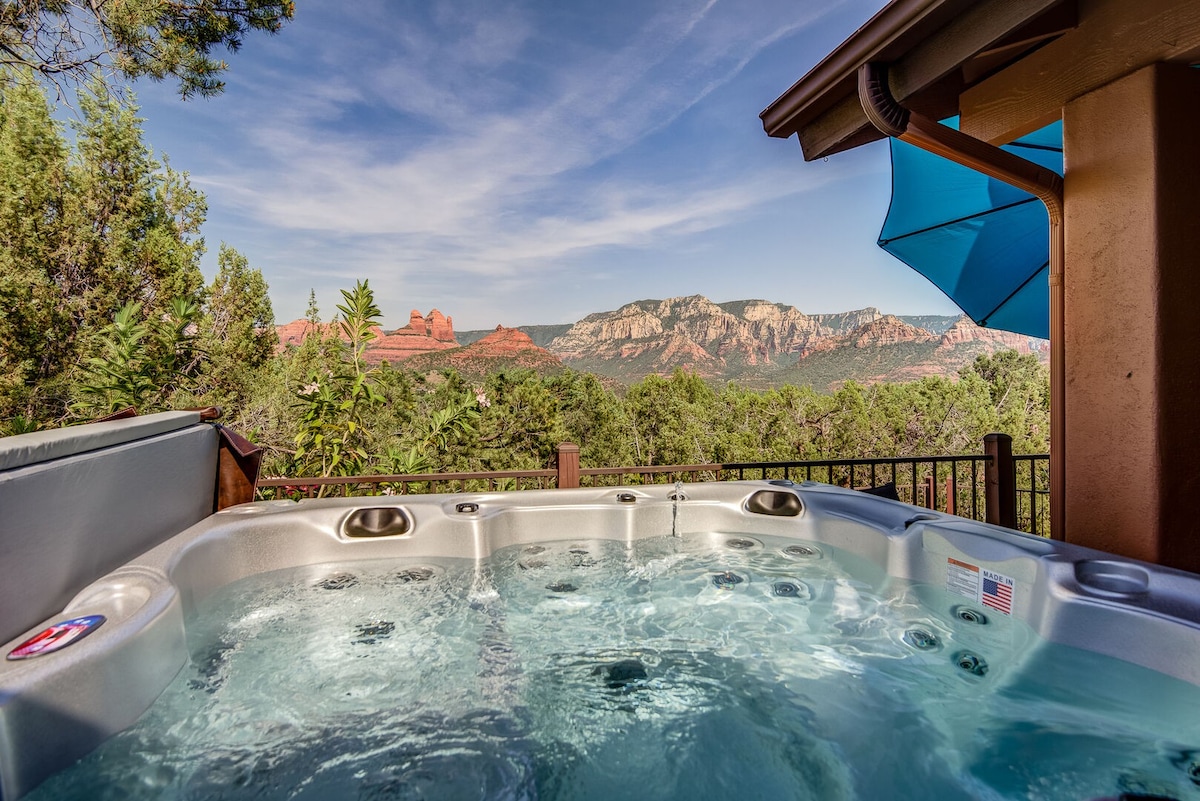 Sedona Dream Estate Amazing Views, Deck + Hot Tub!