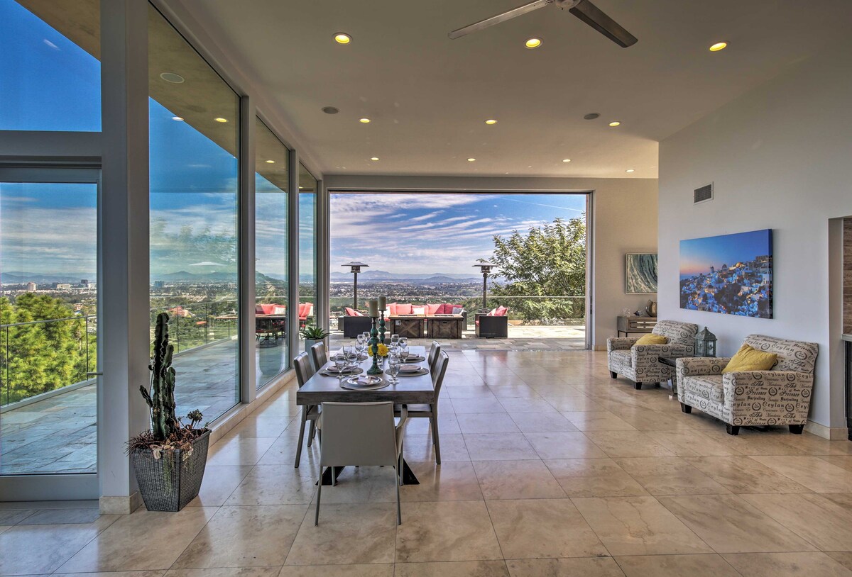 Luxury La Jolla Getaway w/ Pool & Coastline Views!