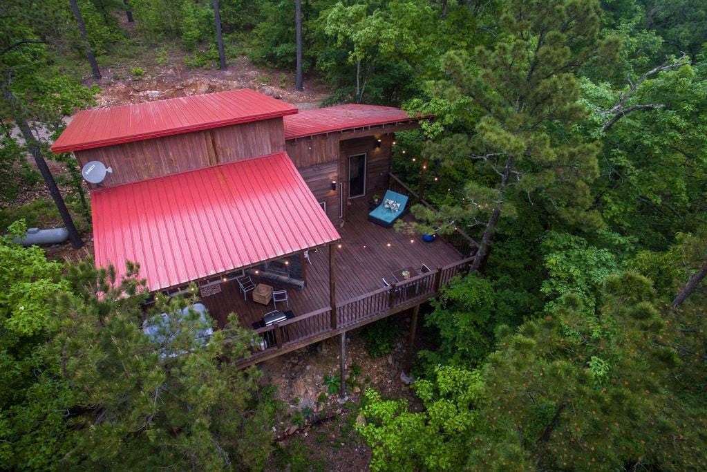 豪华蜜月小屋、树屋感受、小溪