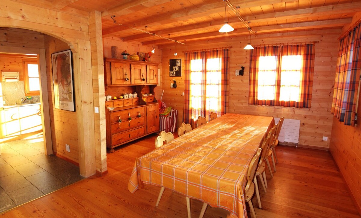 Les Mélèzes - Cosy wooden spacious chalet 2Floors