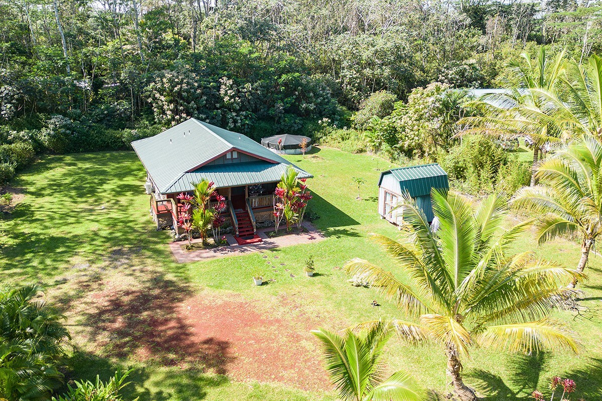 这座夏威夷天堂之家提供免费清洁服务