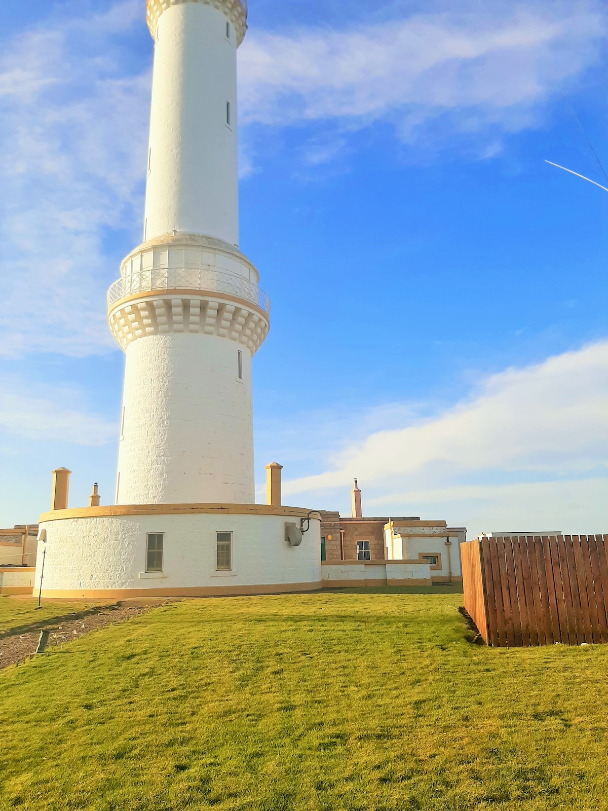 Aberdeen Lighthouse Cottage 1 | Coastal | Dolphins