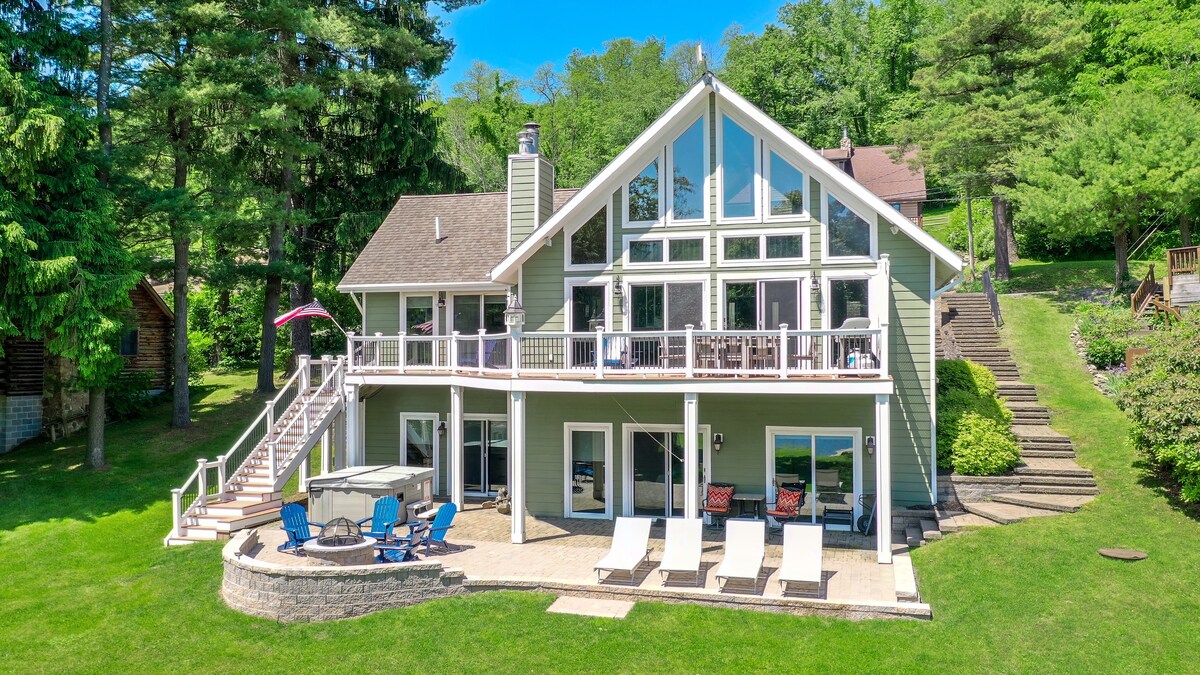 Ski to Shore Chalet | Lake Views, Private Dock!