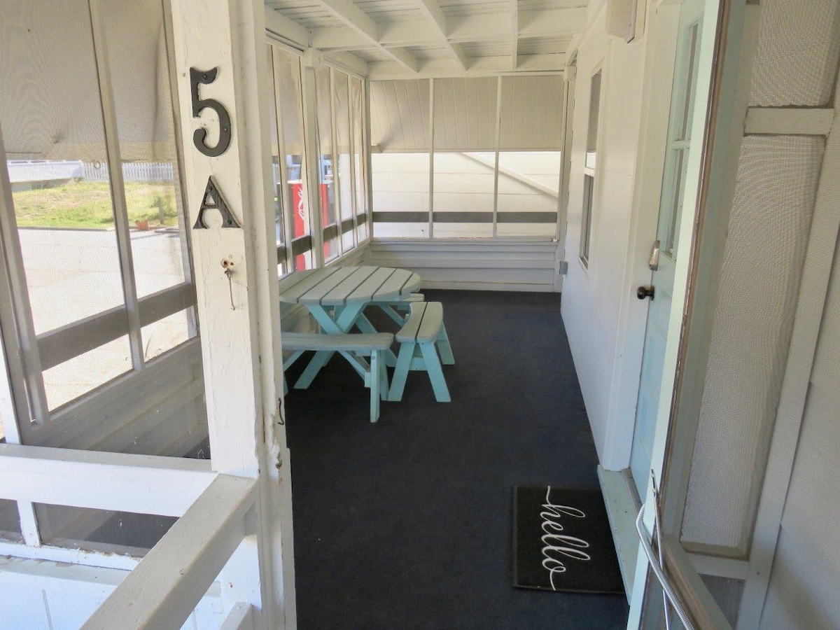 萨尔泰尔乡村小屋5 ：通往私人海滩的2卧室