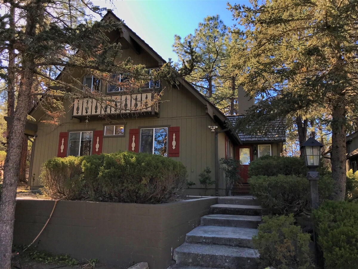 Skyview Lodge - Prescott Cabin Rentals