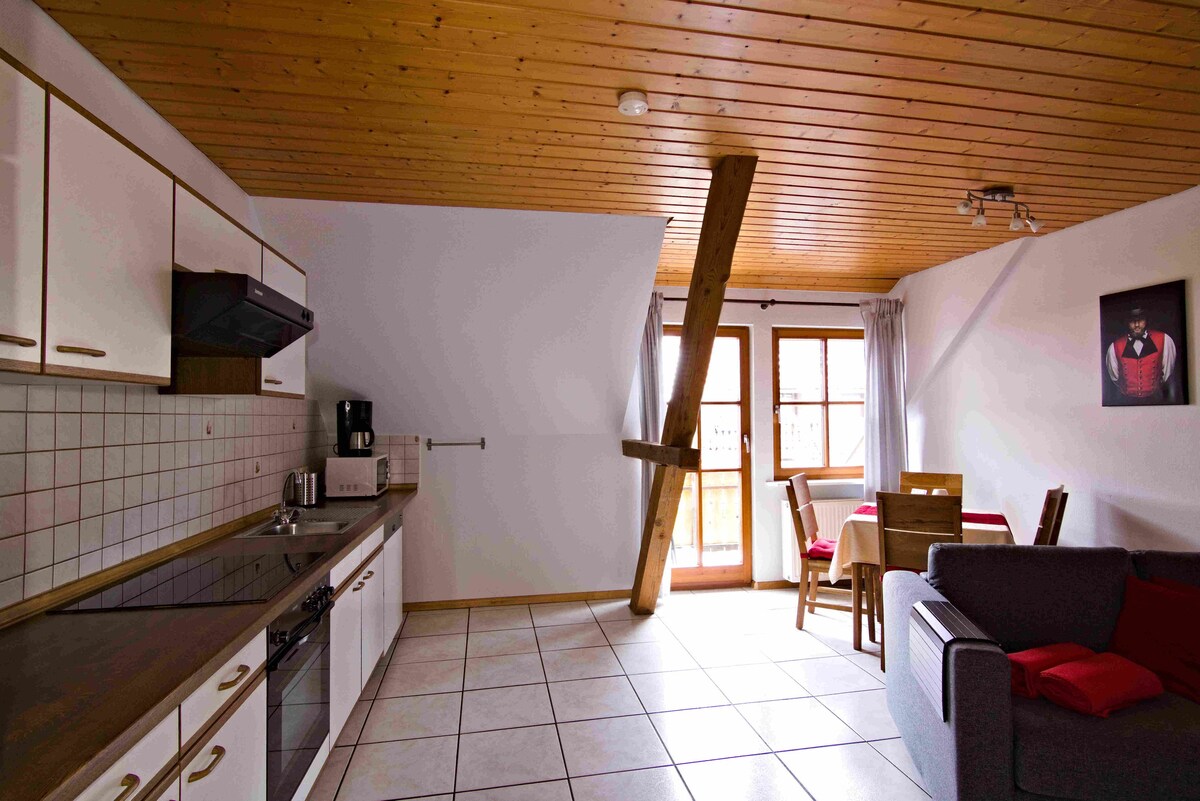 Kempfenhof, (Seelbach), Ferienwohnung "Pfauensitz", 55qm, 1 Schlafzimmer, max. 3 Personen