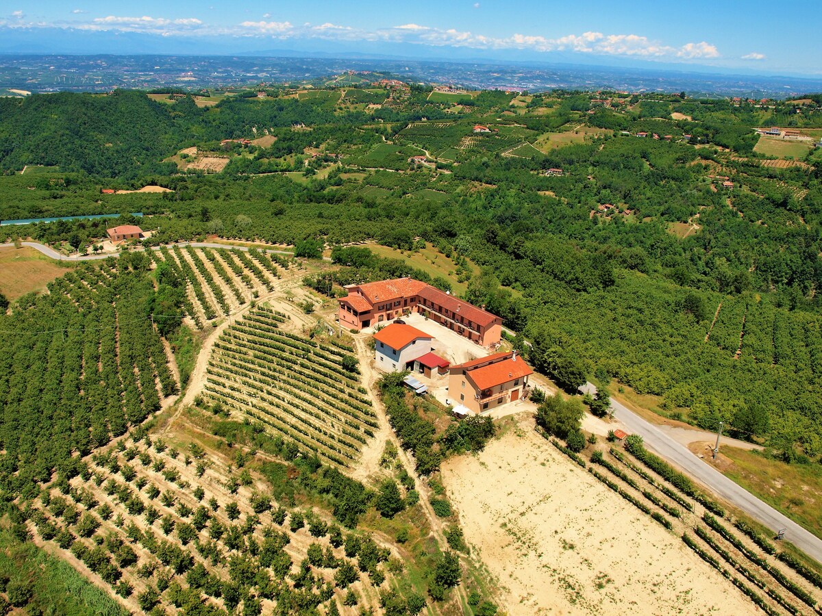 Apartment in the Langhe (unesco 2014 World Heritag