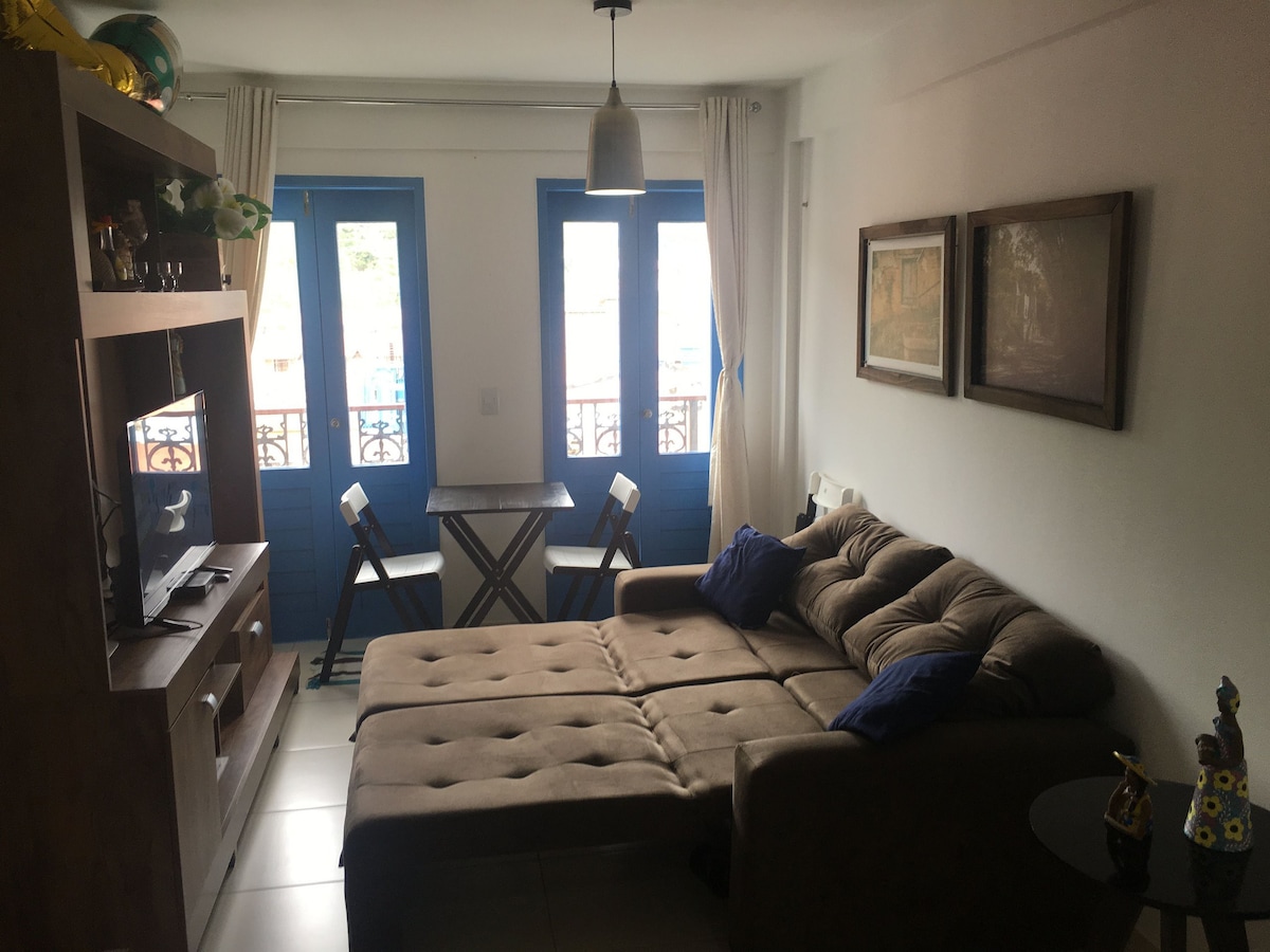2卧室公寓，可俯瞰瓜拉米兰加大街（ 306 Itaúna II ）