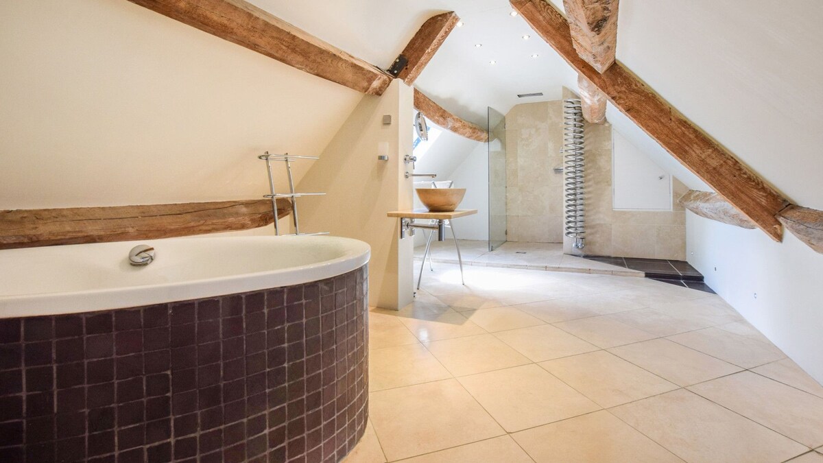 Cotswold Cottage, Coln St Aldwyns, Cotswolds