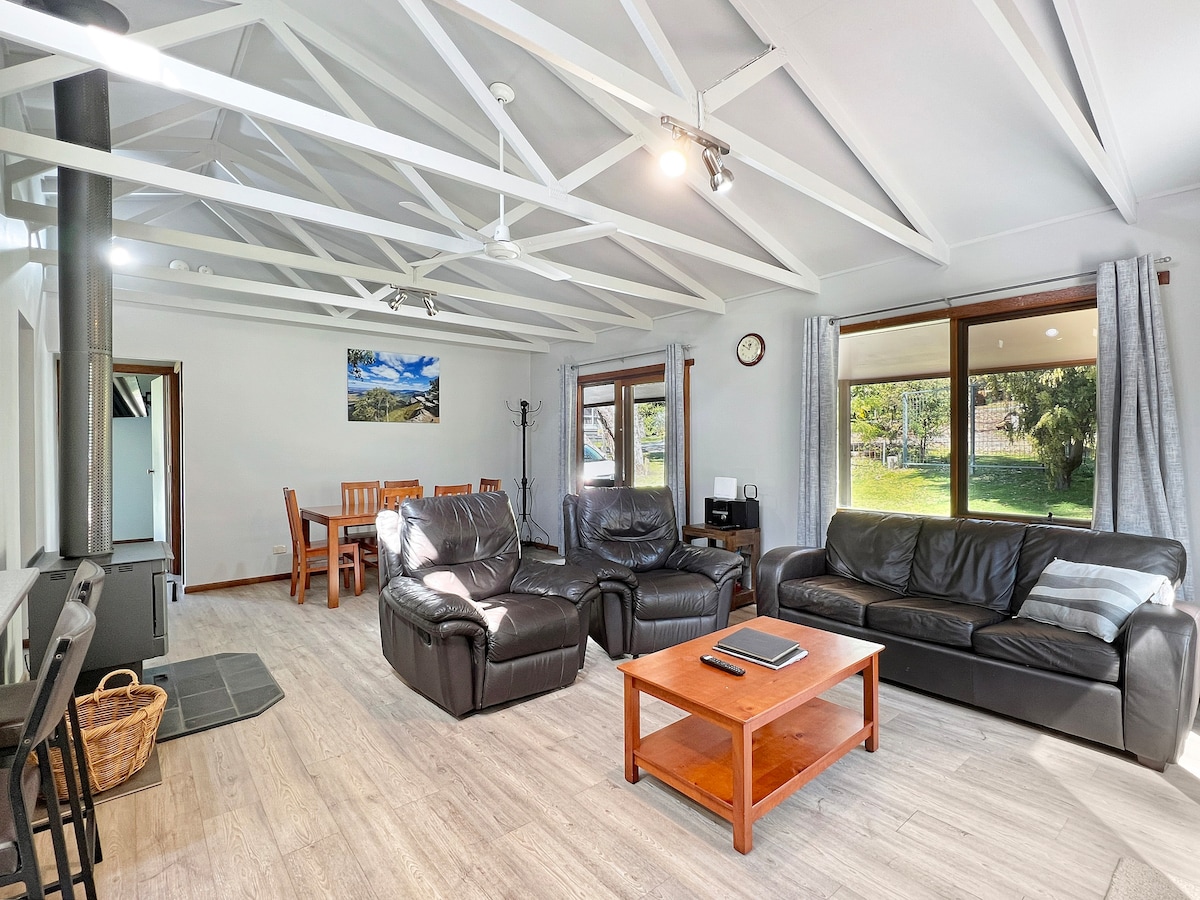 "Bagara Cottage" Hosted by Halls Gap Accommodation