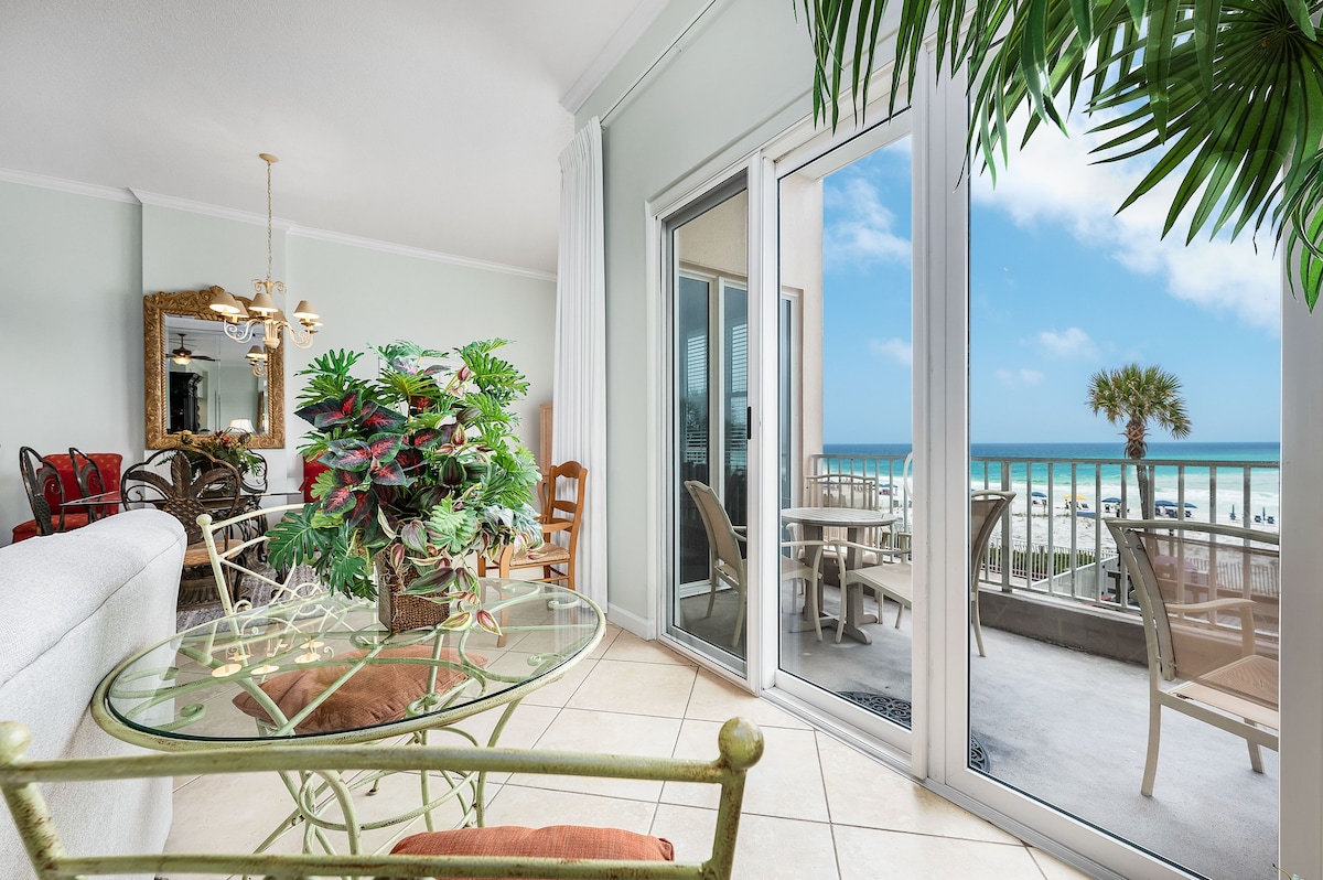 210 Inn At Crystal Beach Luxury Beachfront Condo