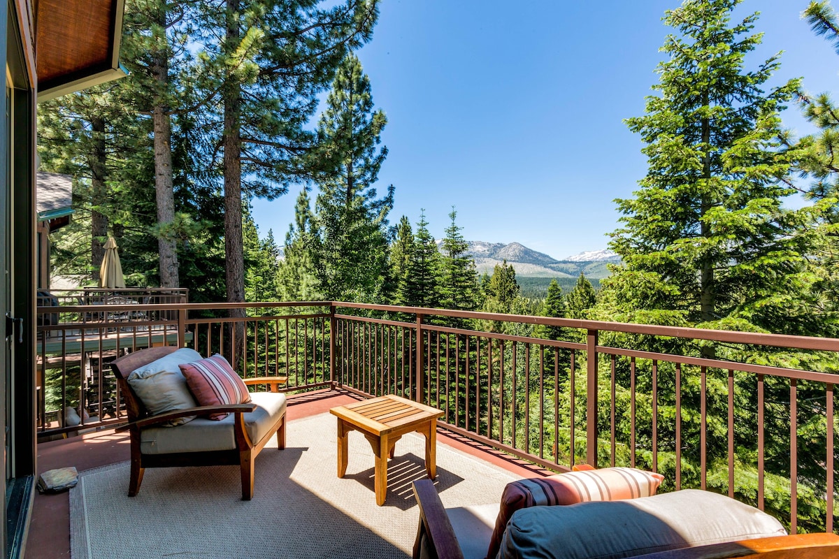 Tahoe Crestview Lodge ，欣赏美景和Grea