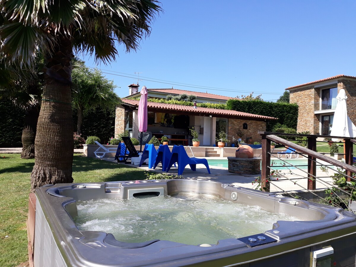 MyStay -带泳池和花园的Casa das Oliveiras