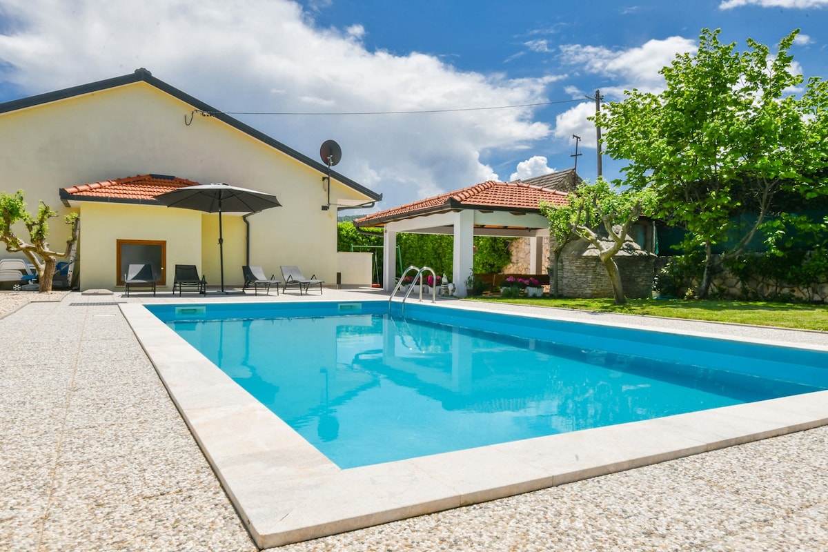 Villa Tea in Imotski, private pool