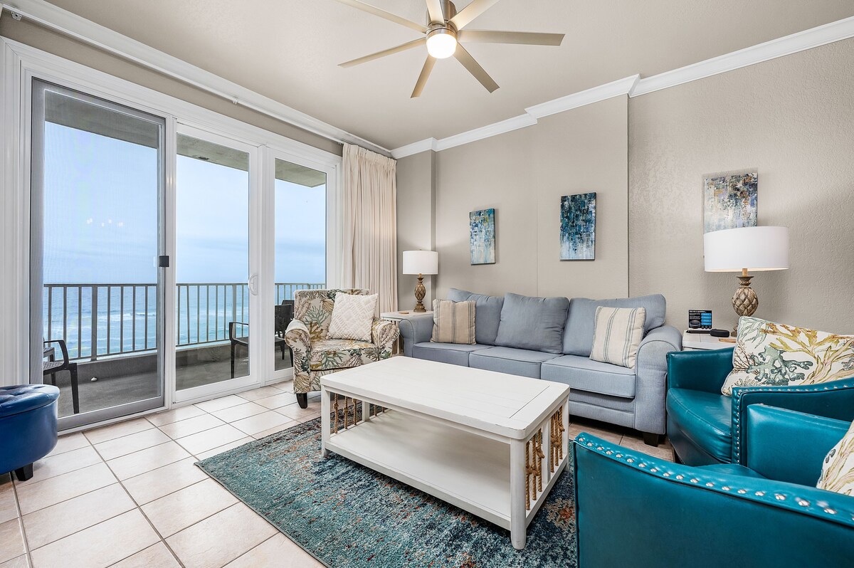 608A Inn at Crystal Beach Luxury Beachfront Condo