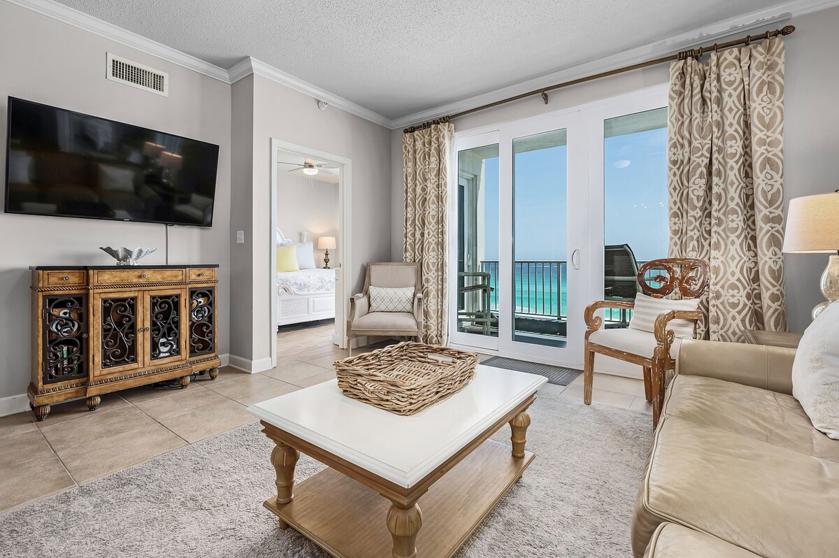 510B Inn at Crystal Beach Luxury Beachfront Condo